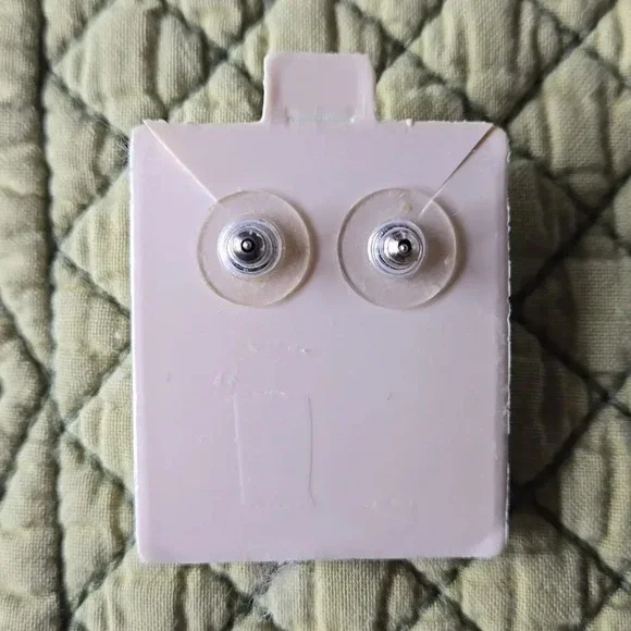 Sterling silver CZ crystal stud earrings - Picture 2 of 3